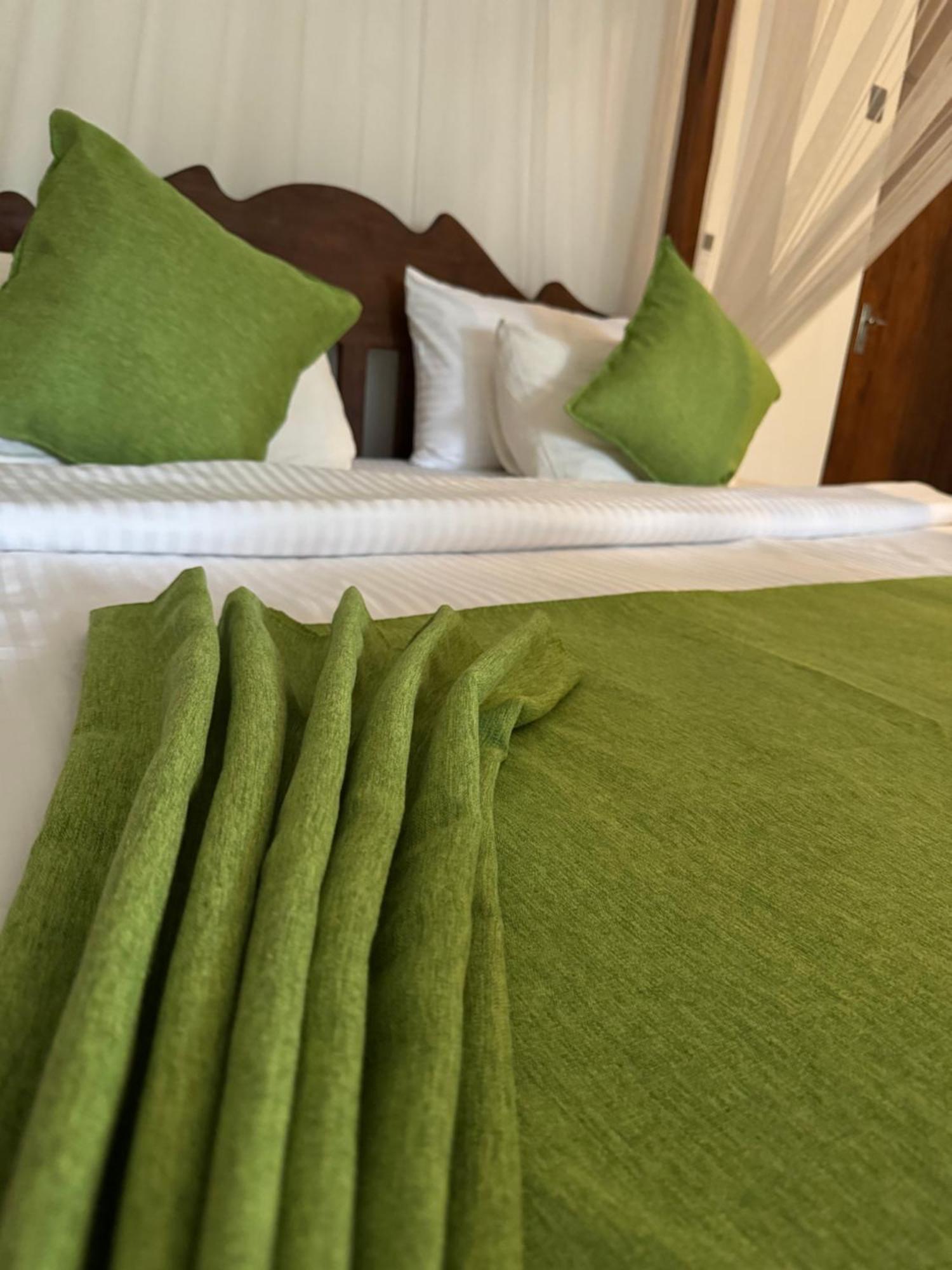 Brinkhouse Guesthouse , Unawatuna Beach Екстериор снимка