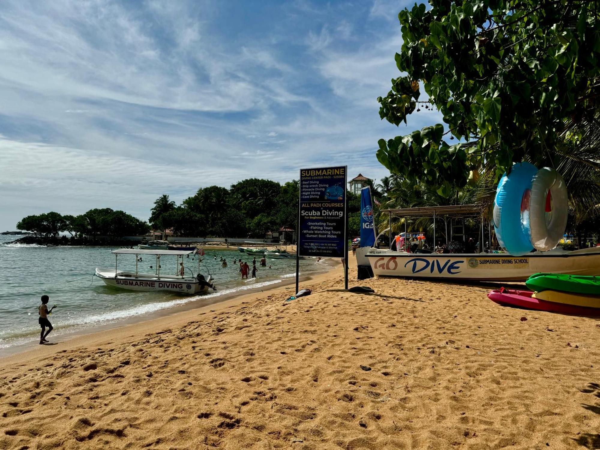 Brinkhouse Guesthouse , Unawatuna Beach Екстериор снимка