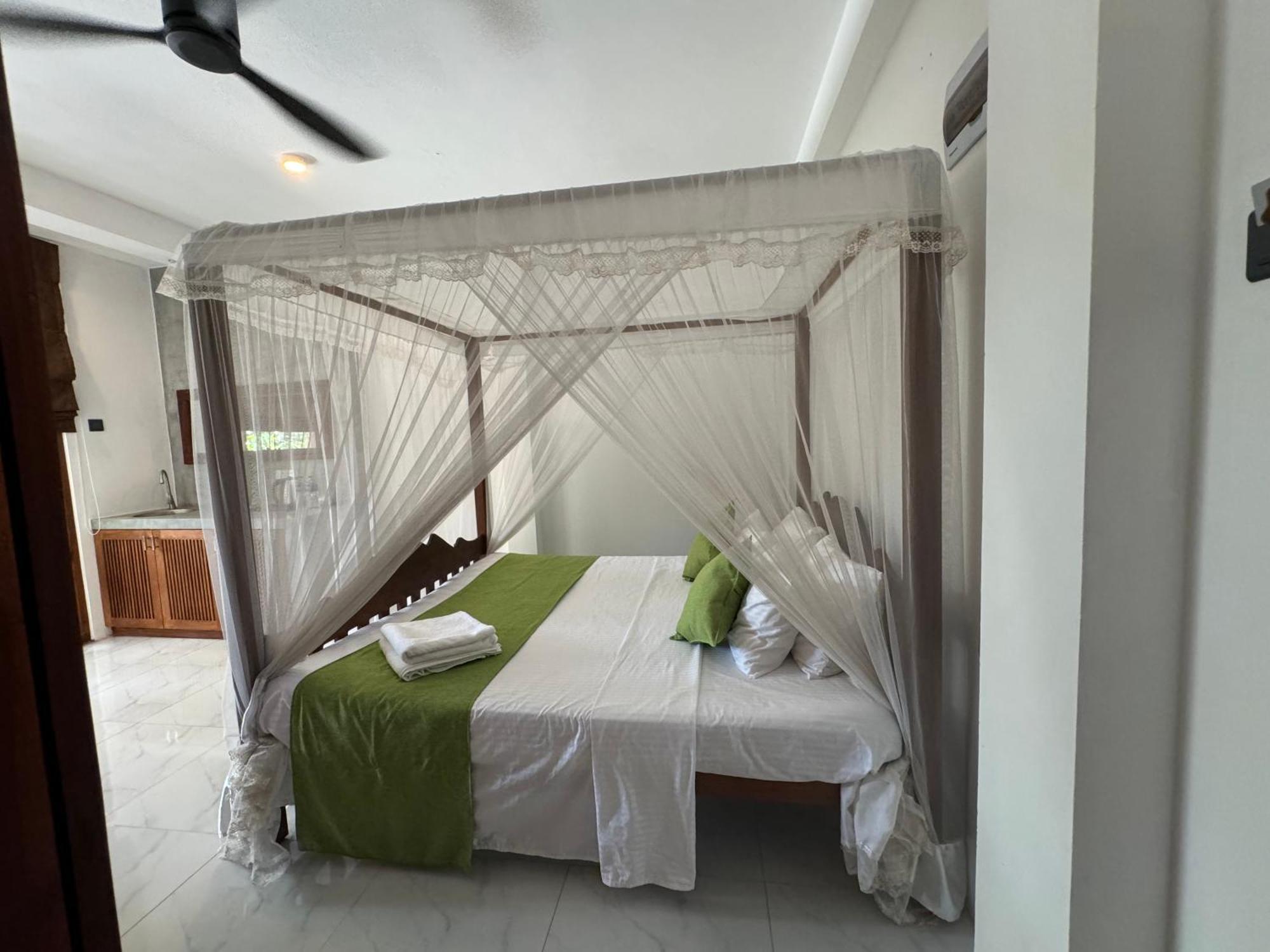 Brinkhouse Guesthouse , Unawatuna Beach Екстериор снимка